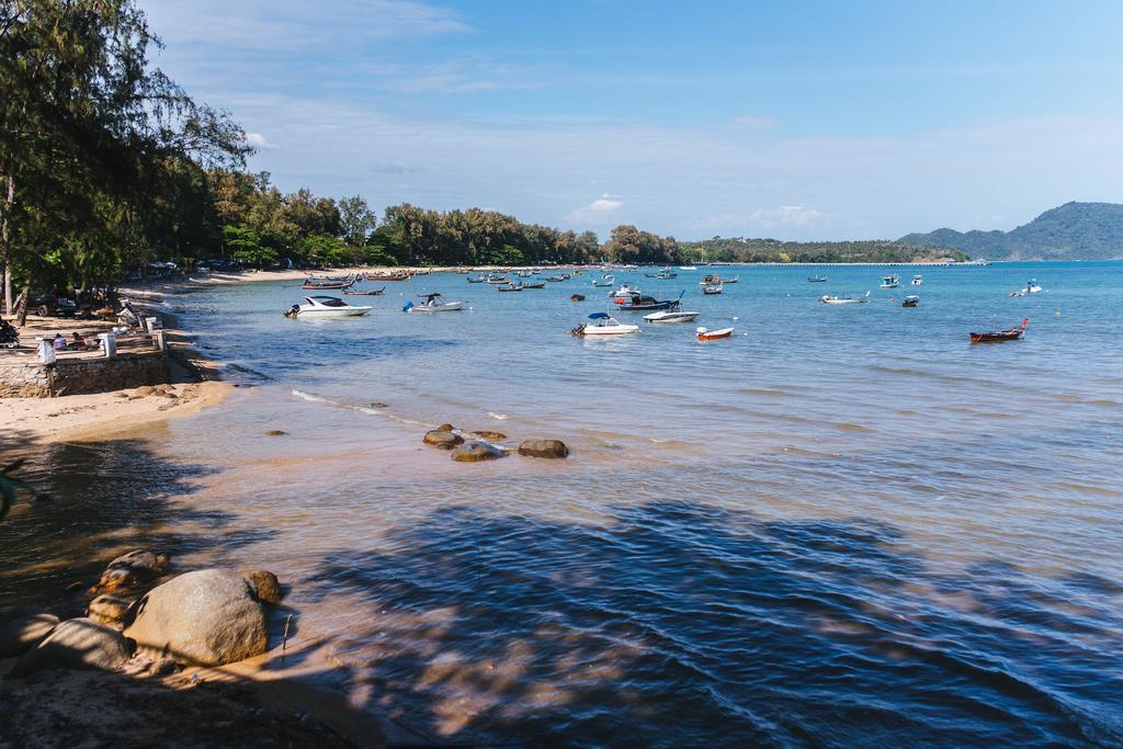 Rawai View Beachfront Exterior photo